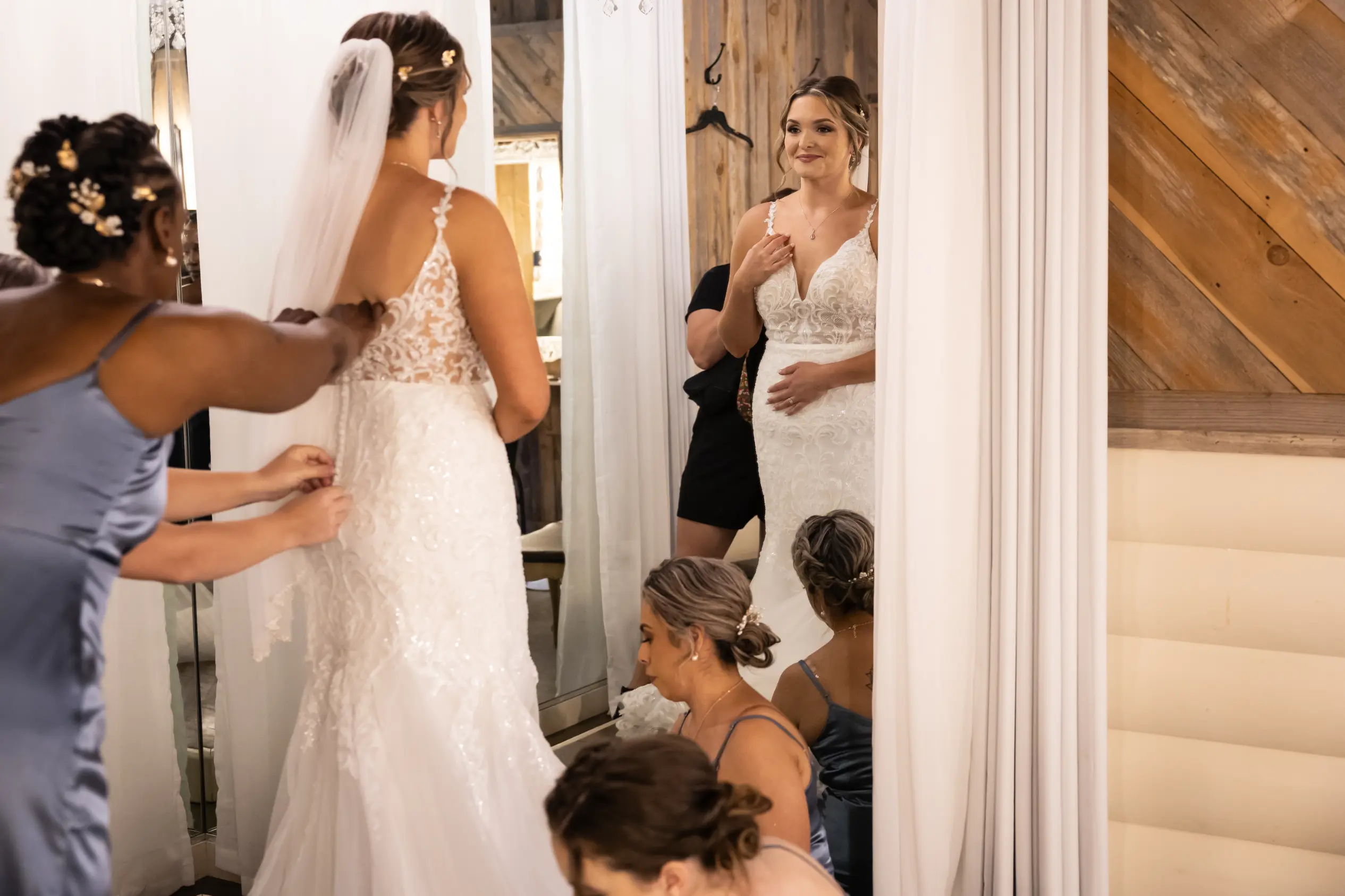 Kaitlyn Bridal Suite v Kaitlyn Bridal Suite v