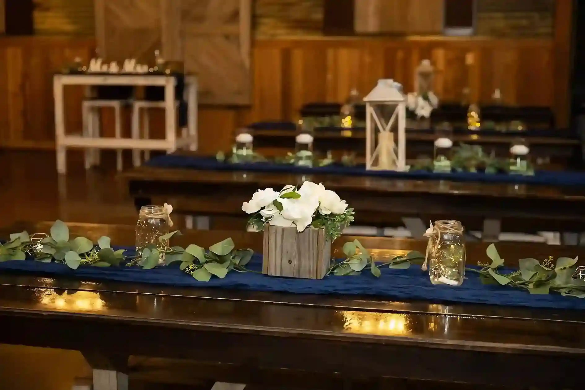 barn interior table decor