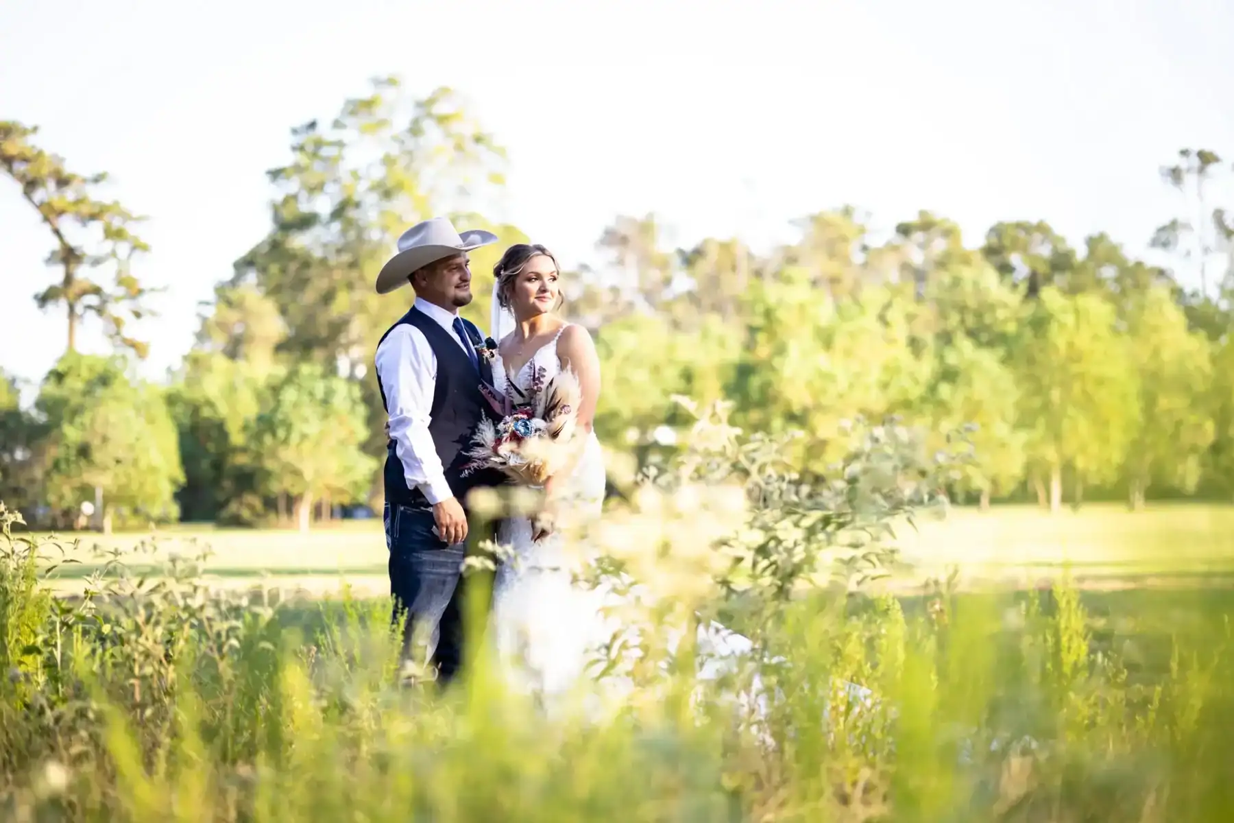 outdoor nature wedding at the barn at four pines ranch outdoor nature wedding at the barn at four pines ranch | houston barn wedding venues
